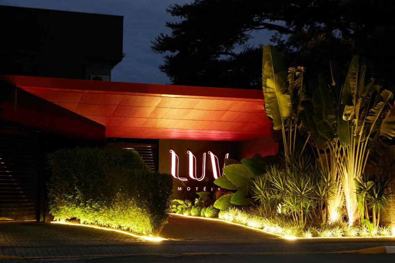 جوينفيل Luv Motel المظهر الخارجي الصورة
